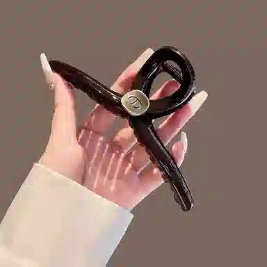 TBoML Vintage Brown Gold Label Shark Clip