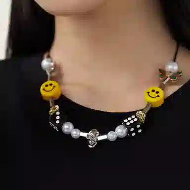 EVAE+MOB Pearl Necklace