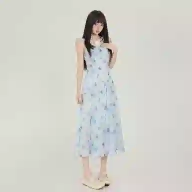 合身适中方蝴蝶印花水墨风设计感通勤休闲温柔高街辣妹晕染海边度假小众领夏季无袖仙气腰简约优雅法式慵懒时尚吊带连衣裙 女款