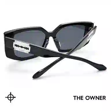 THE OWNER oversize