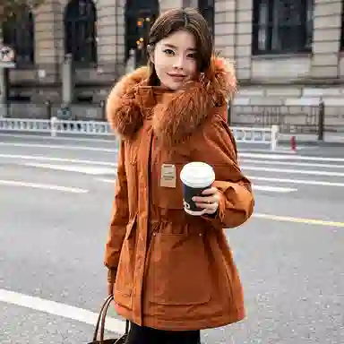 鸭鸭 小香风百搭连帽保暖中长款长袖羽绒服 女款