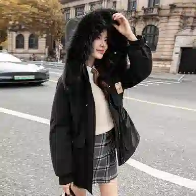 鸭鸭 小香风百搭连帽保暖中长款长袖羽绒服 女款