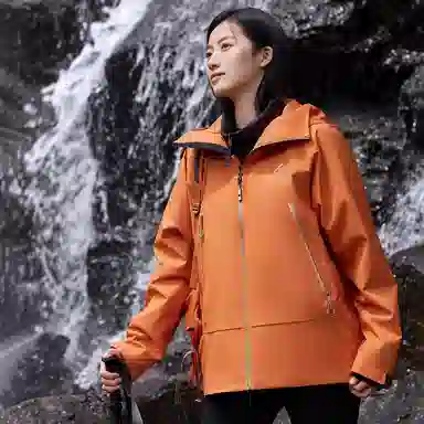 鸭鸭  冰壳系列 山系户外工装三合一四季外套时尚百搭宽松休闲连帽  耐磨透气防水防风防雨冲锋衣 男女同款