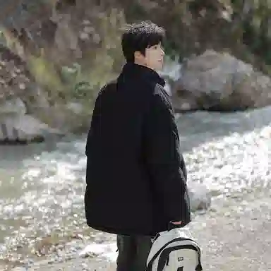 MEONBEON Reversible Embroidered Sherpa Jacket