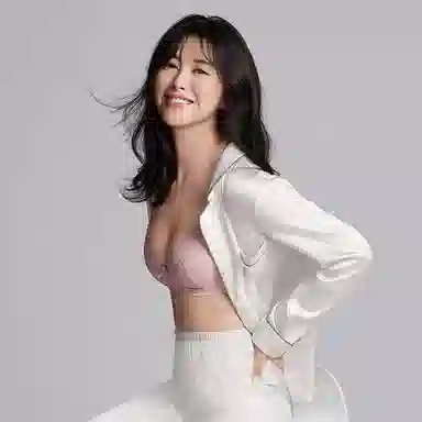 曼妮芬 蕾丝大胸显小薄软钢圈大杯文胸 女款