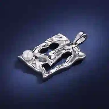 925