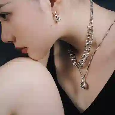 - 925
