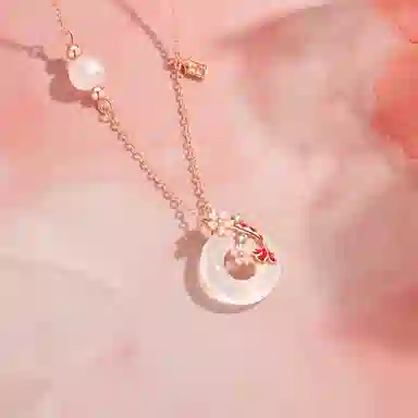 中国珠宝 桃花锦鲤平安扣锁骨链 新中式复古国风百搭花骨朵 玉髓 项链 女款