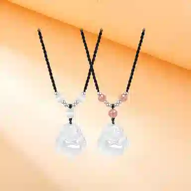 中国珠宝 喜笑弥勒佛 新中式本命年笑脸佛公国风好运平安顺遂诸事皆顺#好运 吉祥如意 玉髓 玉石项链 男女同款情侣款