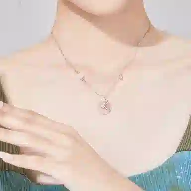 中国珠宝 桃花锦鲤平安扣锁骨链 新中式复古国风百搭花骨朵 玉髓 项链 女款