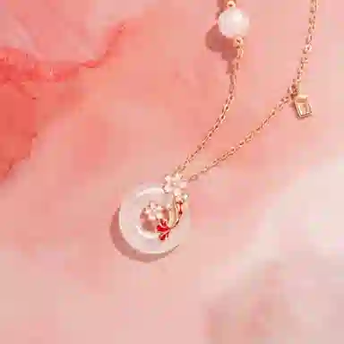 中国珠宝 桃花锦鲤平安扣锁骨链 新中式复古国风百搭花骨朵 玉髓 项链 女款