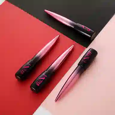 拉美拉 防晕染眼线液笔 不易防水不易持久不易脱色