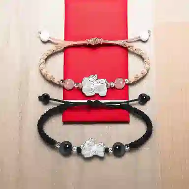 【999银】 絮物 简约高级感谁貔貅出游新宠吸睛神器小众甜美国潮新中式轻奢百搭新中式纯手工编织#好运 织物 手绳 男女同款情侣款