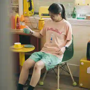 FLOAT x Yellow Martket T