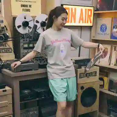 FLOAT x Yellow Martket T