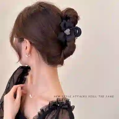 丹琴 甜美可爱蝴蝶结抓夹 高级感爱心水钻后脑勺发抓网红鲨鱼夹子气质发卡 网纱/亚克力 发夹 女款