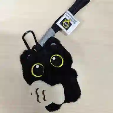 丹琴 摸鱼大眼黑猫 可爱治愈玩偶恶魔翅膀公仔书包背包挂饰创意 毛绒 挂件 男女同款情侣款