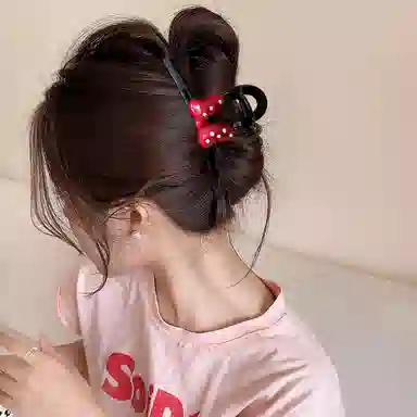 丹琴 甜美可爱蝴蝶结 红色波点抓夹大号高级感后脑勺气质盘发鲨鱼夹发卡头饰#好运 亚克力 发夹 女款