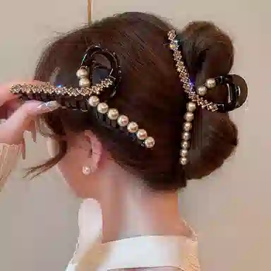 丹琴 轻奢闪钻 高级感韩版镶钻抓夹大号盘发鲨鱼夹后脑勺发卡发饰 树脂/水钻/仿珍珠 发夹 女款