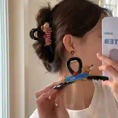 丹琴 可爱腊肠小狗卡通盘发后脑勺发量多 亚克力 发夹 女款