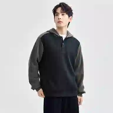 佐丹奴 加绒拼色连帽舒适针织卫衣 男款