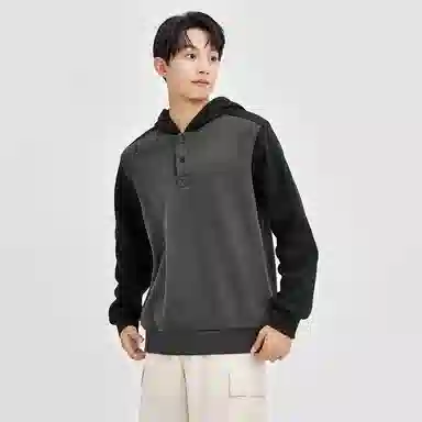 佐丹奴 加绒拼色连帽舒适针织卫衣 男款