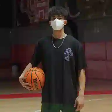 LUSHISI Basketball Training Tee Black