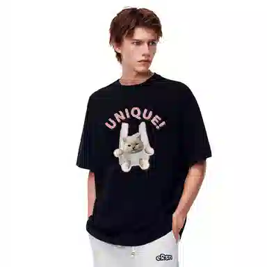 MAURRGOOU T