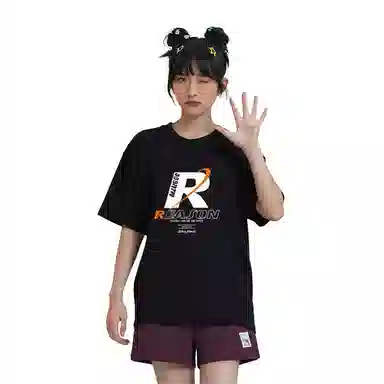MAURRGOOU T