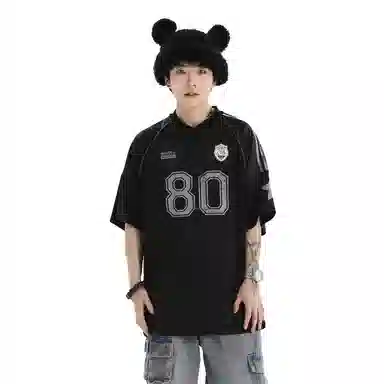 MAURRGOOU T