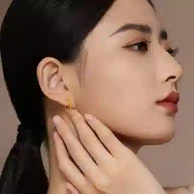 老凤祥 缠绕纹双蹦迪珠 足金 按克计价 黄金耳环 女款