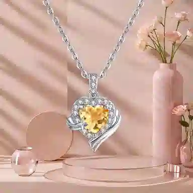 925