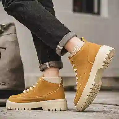 URBAN AUTHENTIC