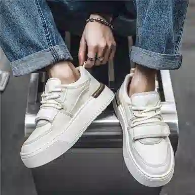 URBAN AUTHENTIC