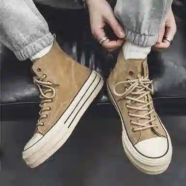 URBAN AUTHENTIC
