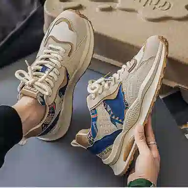 URBAN AUTHENTIC