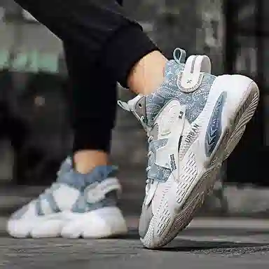 URBAN AUTHENTIC