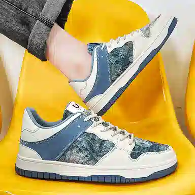 URBAN AUTHENTIC