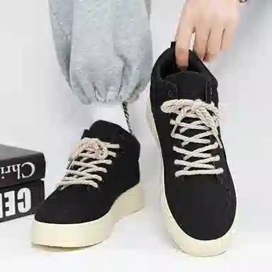 URBAN AUTHENTIC