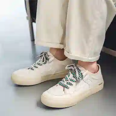 URBAN AUTHENTIC