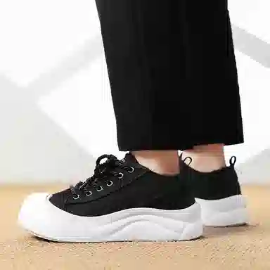 URBAN AUTHENTIC