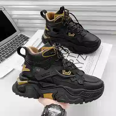URBAN AUTHENTIC