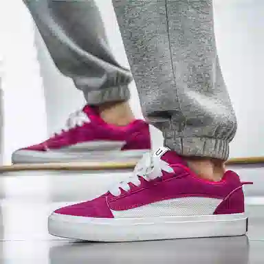 URBAN AUTHENTIC