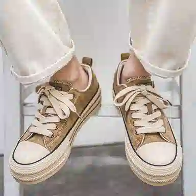 URBAN AUTHENTIC
