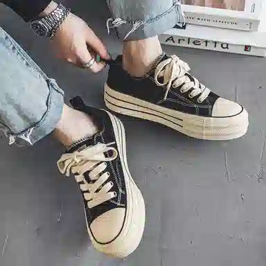 URBAN AUTHENTIC