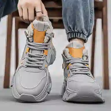 URBAN AUTHENTIC