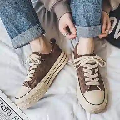 URBAN AUTHENTIC