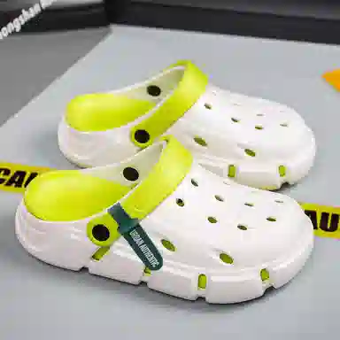 URBAN AUTHENTIC