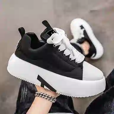 URBAN AUTHENTIC