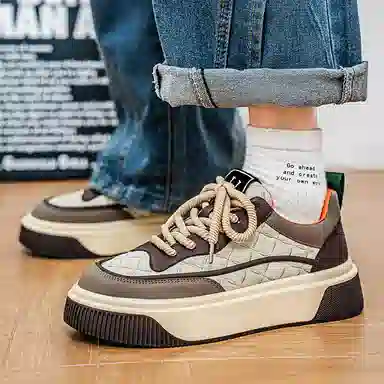 URBAN AUTHENTIC